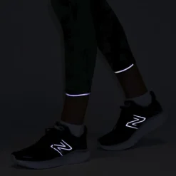 Dame New Balance NB SLEEK POCKET HIGH RISE LEGG