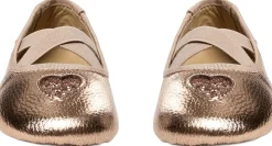 NeliaSK Indoor Shoe><noscript><img width=