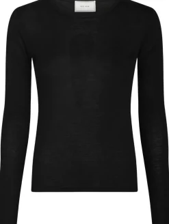 Nella Fine Rib Blouse><noscript><img width=