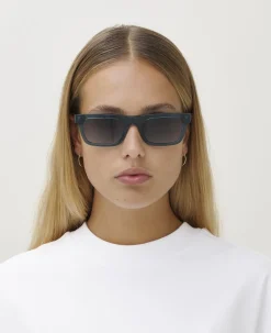 MessyWeekend NEW DYLAN