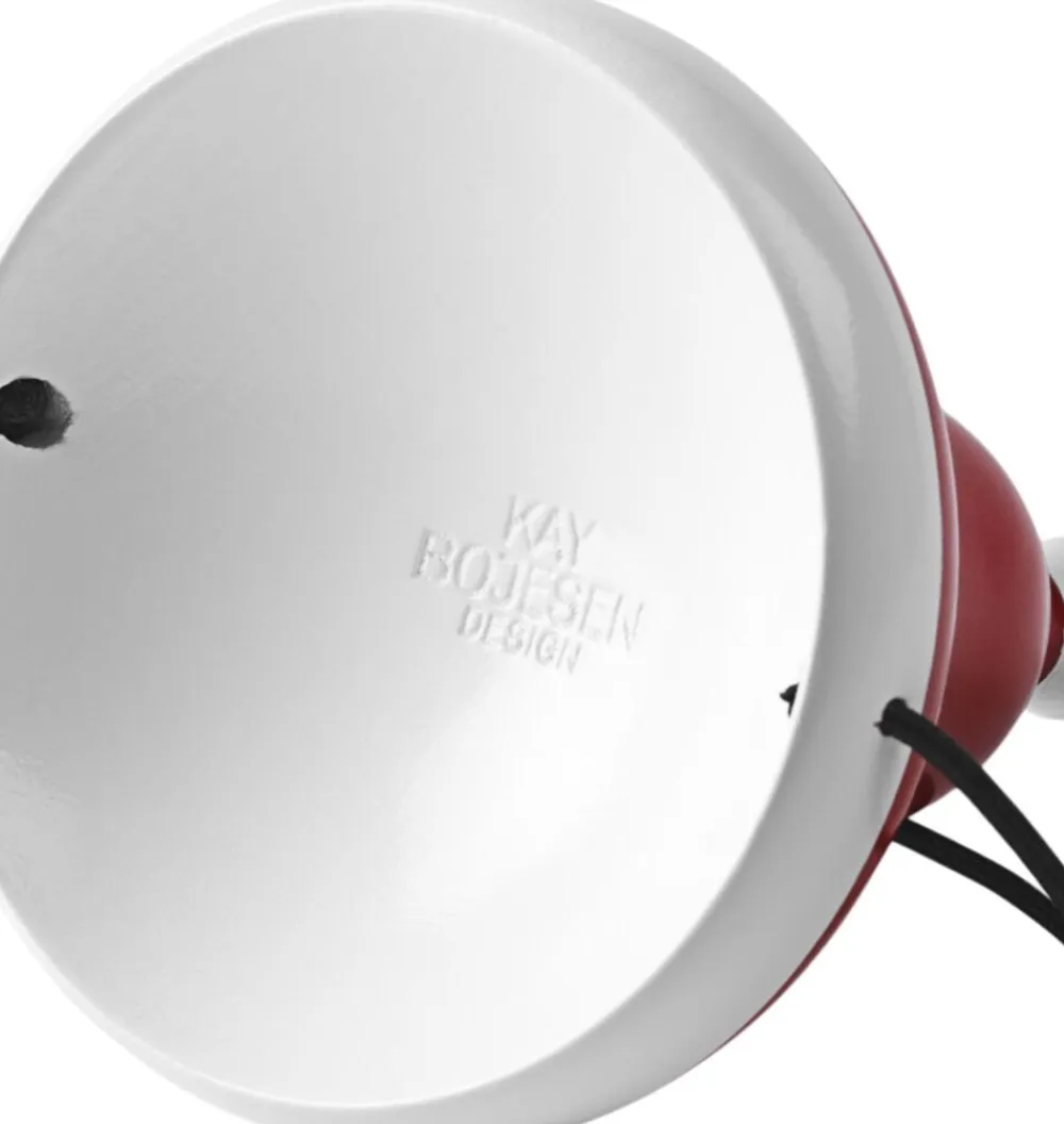 Kay Bojesen Nissehue mellem rød/hvid