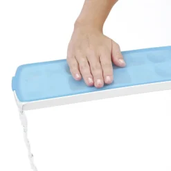 OXO No Spill Ice Cube Tray