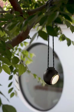 Mr. Wattson Norbitt hanging string with magnet, Squid black, 5x55 cm