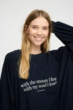 november sweat>moshi moshi mind