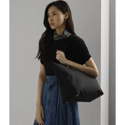 Lauren Ralph Lauren Nylon Large Keaton Tote Bag Sort