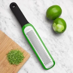 OXO Fint rivejern / Etched Zester Grater