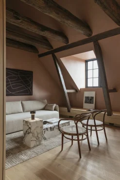 Audo Copenhagen Plinth Tall, Calacatta Viola