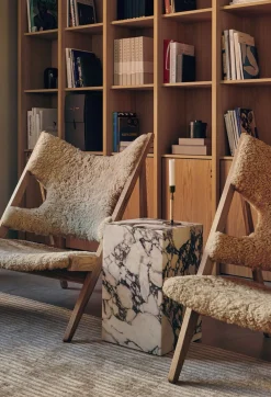 Audo Copenhagen Plinth Tall, Calacatta Viola