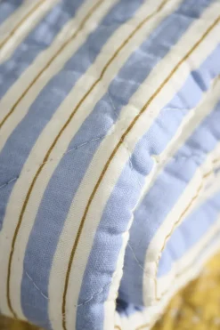 Ib Laursen Quilt blå m/hvide og brune striber