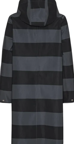 Raincoat><noscript><img width=