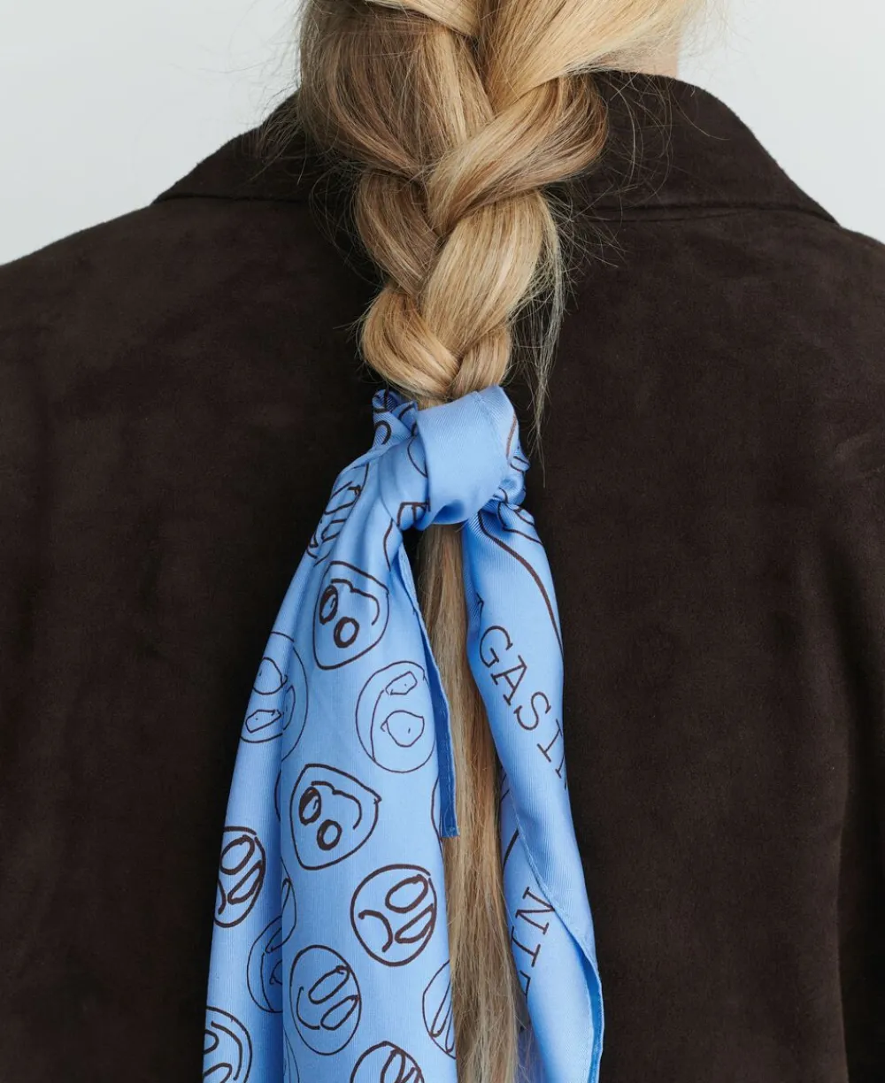 Røde Kors tørklæde - 53x53cm - 100% Silke>Magasin du Nord Collection Best