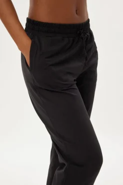 Reset Slim Straight Jogger><noscript><img width=