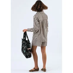 RitaLL shorts><noscript><img width=