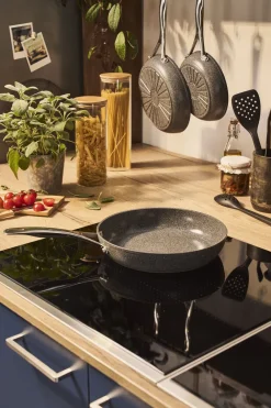 Ballarini Salina Ceramic Stegepande, 28 cm, Aluminium, Titanium forstæ