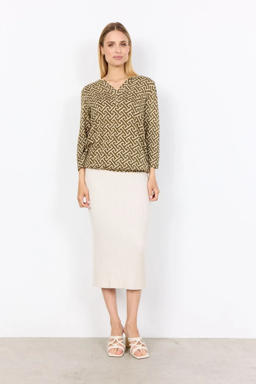 SC-FELICITY AOP 519 Bluse Oliven>soyaconcept Hot