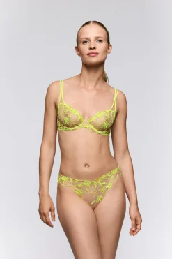 Shay plunge bh>Sarda Hot