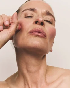 Skin Glow Tinted Beauty Balm><noscript><img width=