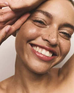 MIILD Skin Glow Tinted Beauty Balm highlighter 01 cosmic glow Clearance