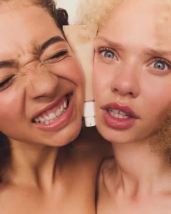 MIILD SKIN TINT MOISTURISER SPF15 Outlet