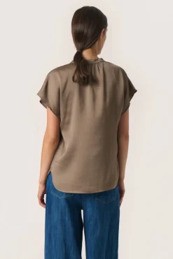 Soaked in Luxury SLParis Top Walnut Sale