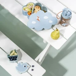 Done by Deer Snack & madkasse m/drikkedunk Playground Blå Hot