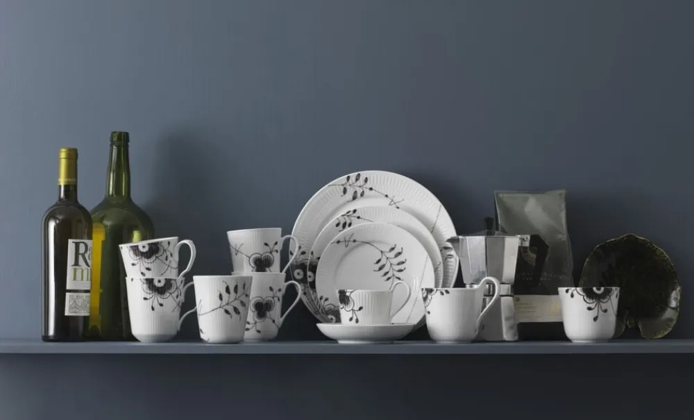 Sort Mega Riflet 27 cm. tallerken>Royal Copenhagen Clearance