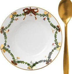 Royal Copenhagen Stjerne Riflet Jul 17 cm. dyb desserttallerken Clearance