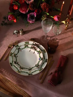 Royal Copenhagen Stjerne Riflet Jul 22 cm. tallerken Best