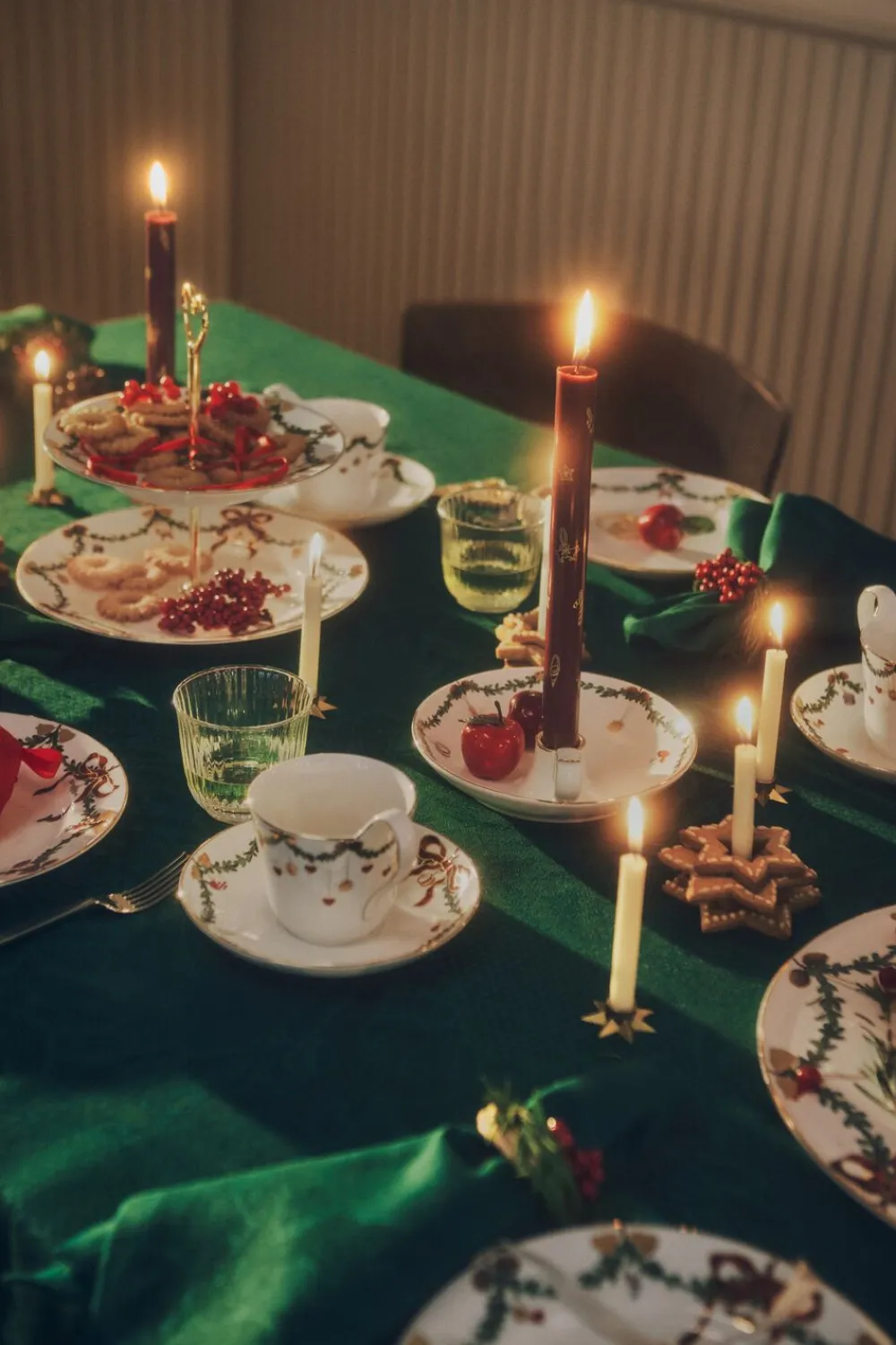 Royal Copenhagen StjerneRiflet serviet grøn2stk