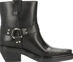 STORM><noscript><img width=