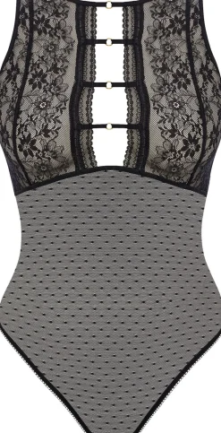 Dame Freya SYDNIE BODY