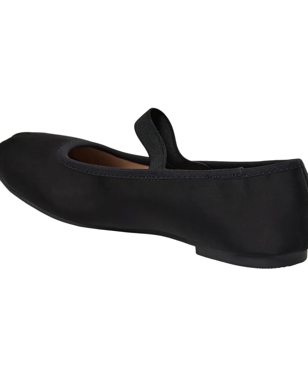 Shoe Biz Tacoma Black Online