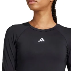 TECHFIT Baselayer><noscript><img width=