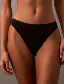 THONG><noscript><img width=