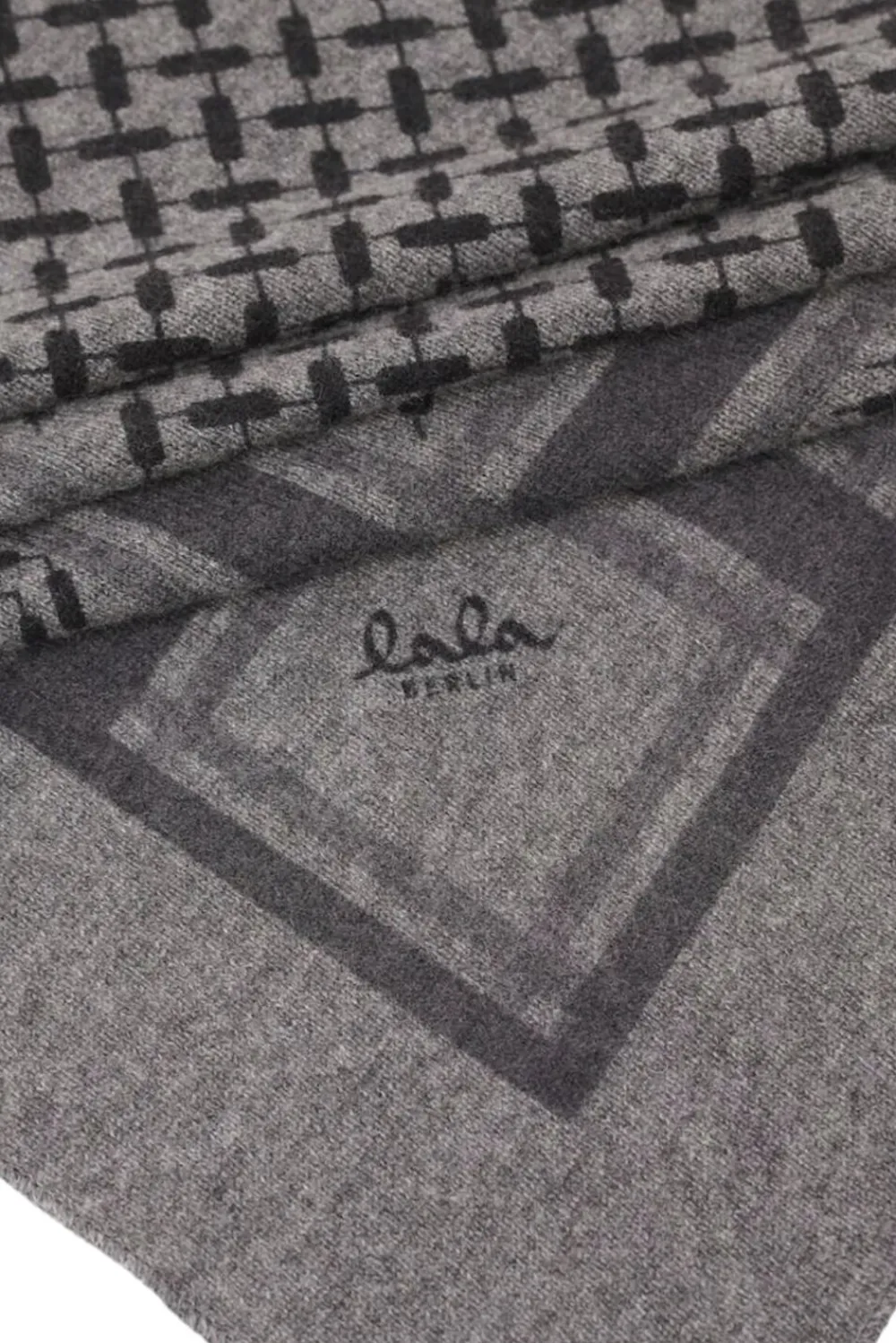 Lala Berlin Triangle Trinity Classic M - 100% cashmere Lubecca dark grey melange Best