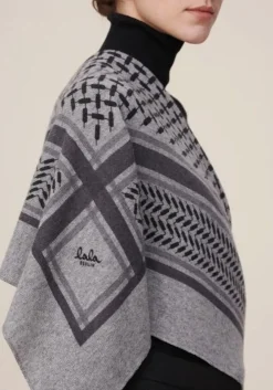 Dame Lala Berlin Triangle Trinity Classic M - 100% cashmere