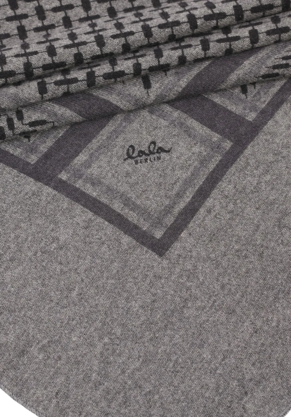 Dame Lala Berlin Triangle Trinity Classic L - 100% cashmere