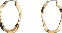 Twisted hoop earrings><noscript><img width=