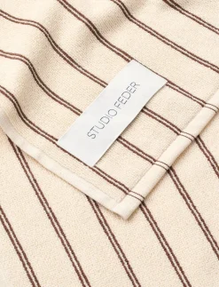 Studio Feder UNA TOWELL Brown rain Hot