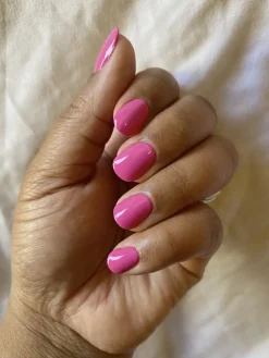 Vinylux><noscript><img width=