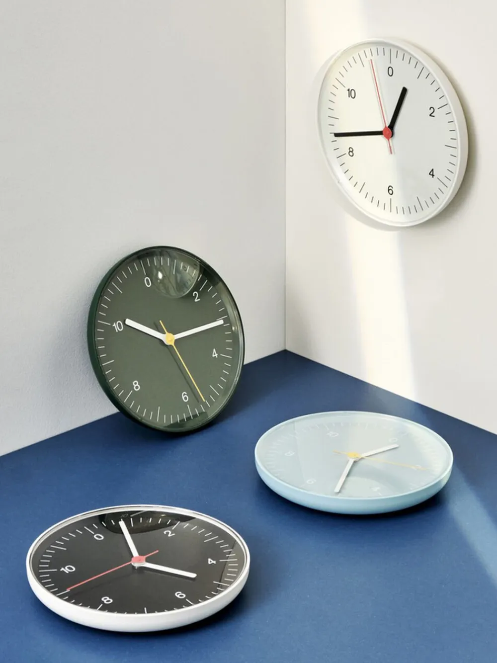 Wall Clock-White>Hay Clearance