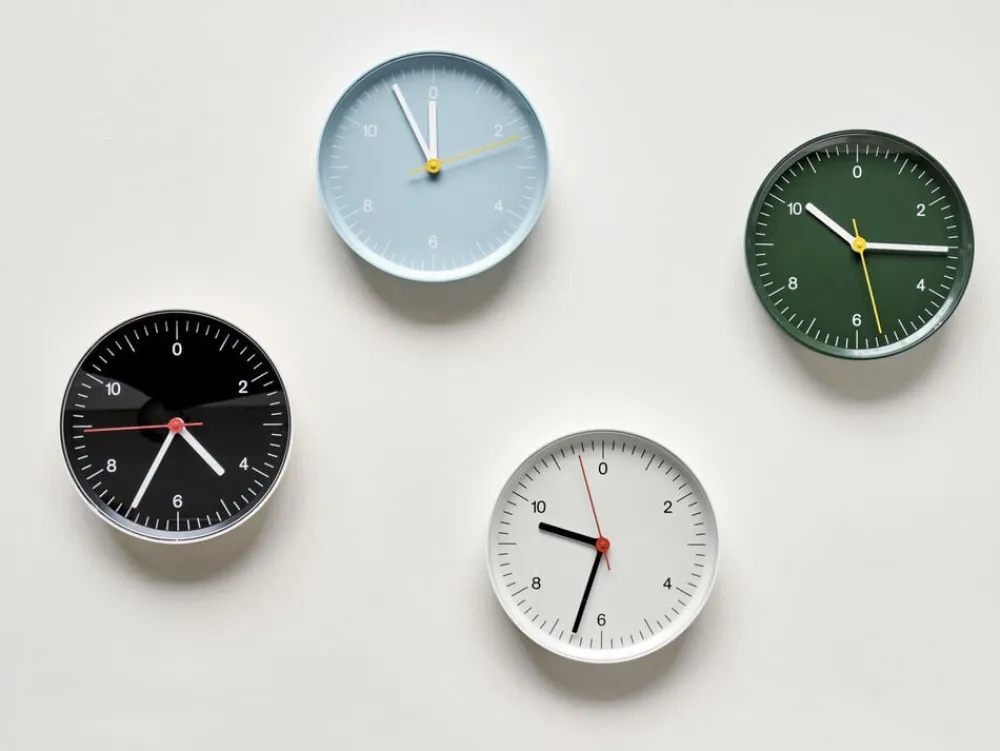 Wall Clock-White>Hay Clearance