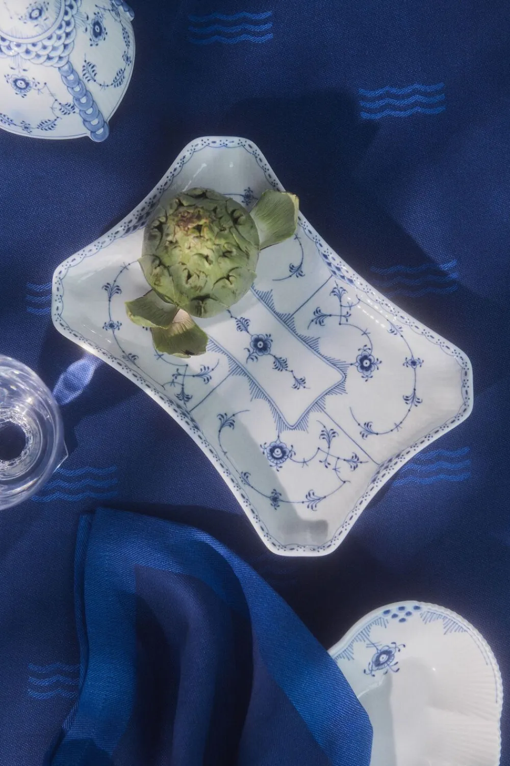 Royal Copenhagen Waves serviet, blå 44X44, 2stk Clearance