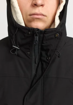 RVLT / Revolution Winter Outerwear Black Sale