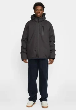 Winter Outerwear>RVLT / Revolution