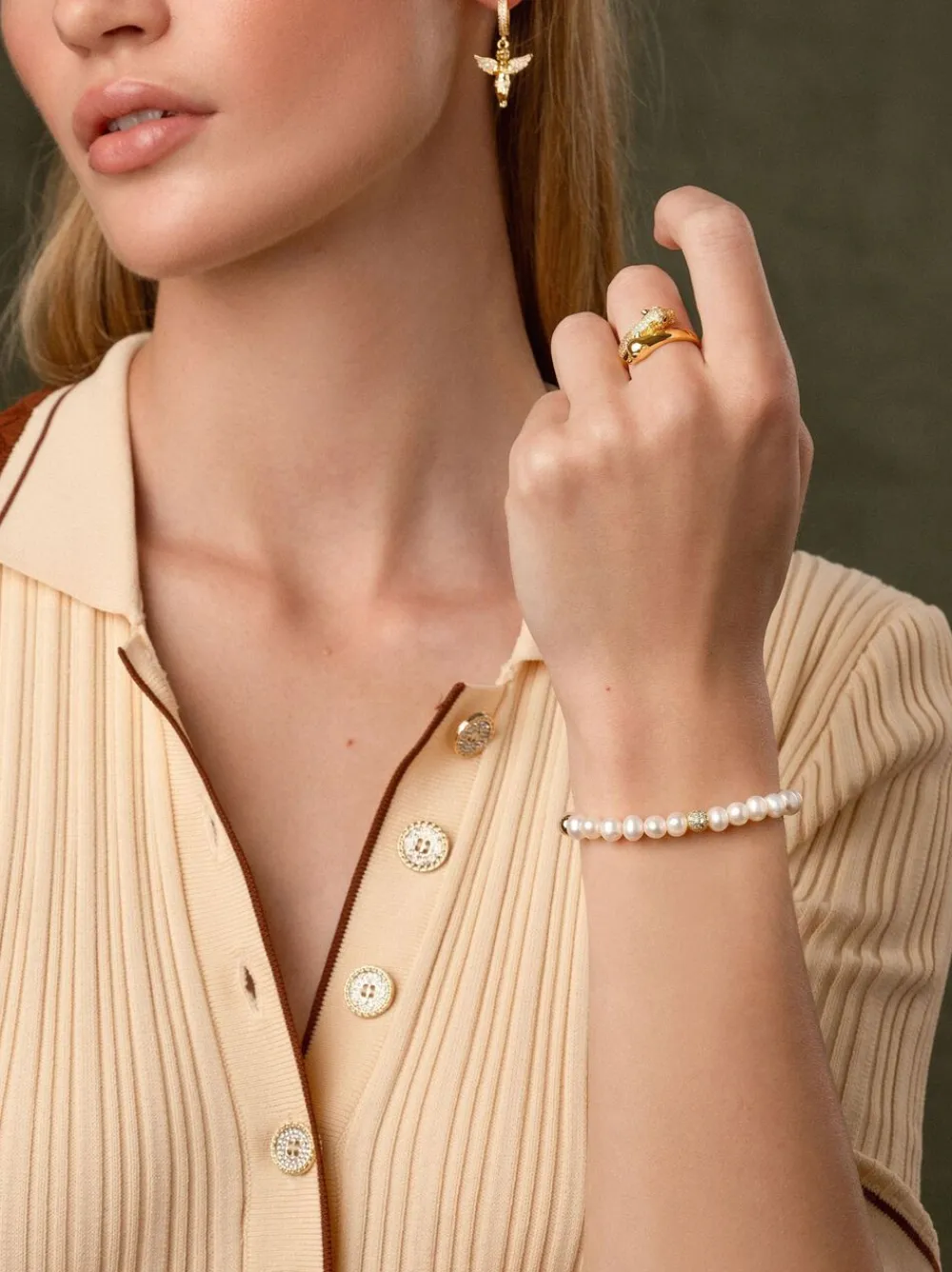 Nialaya Wristband with Pearl and Gold White Online