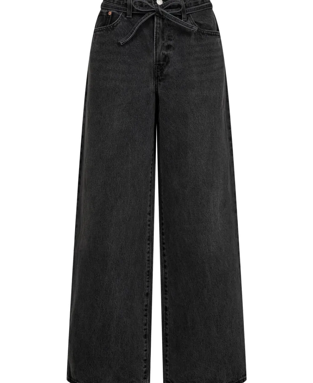 Dame Levi's XL STRAIGHT INFLUENTIAL LADY