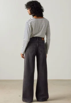 Dame Levi's XL STRAIGHT INFLUENTIAL LADY
