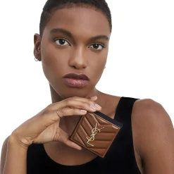 Yves Saint Laurent YSL ALL HOURS HYPER BRONZE 5